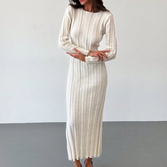 Beige Elegant Women's Crew Neck Long Warm & Comfortable Knit Casual Dress - Picture 5 of 7